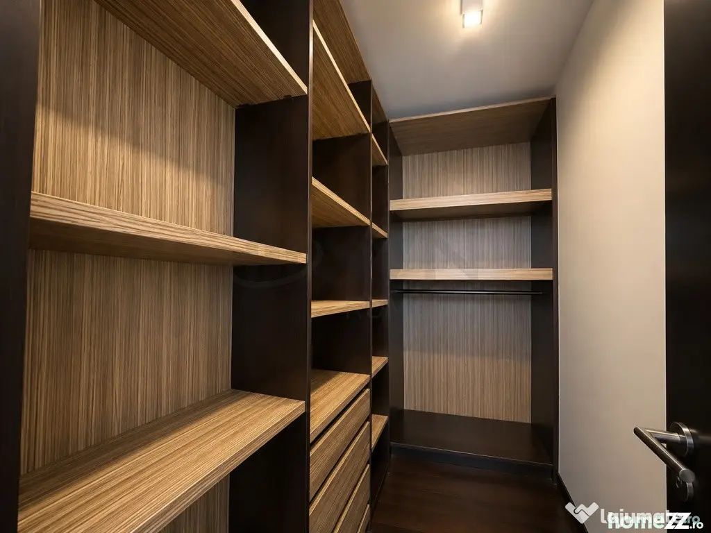 Apartament mobilat de inchiriat compelx cu piscina si paza