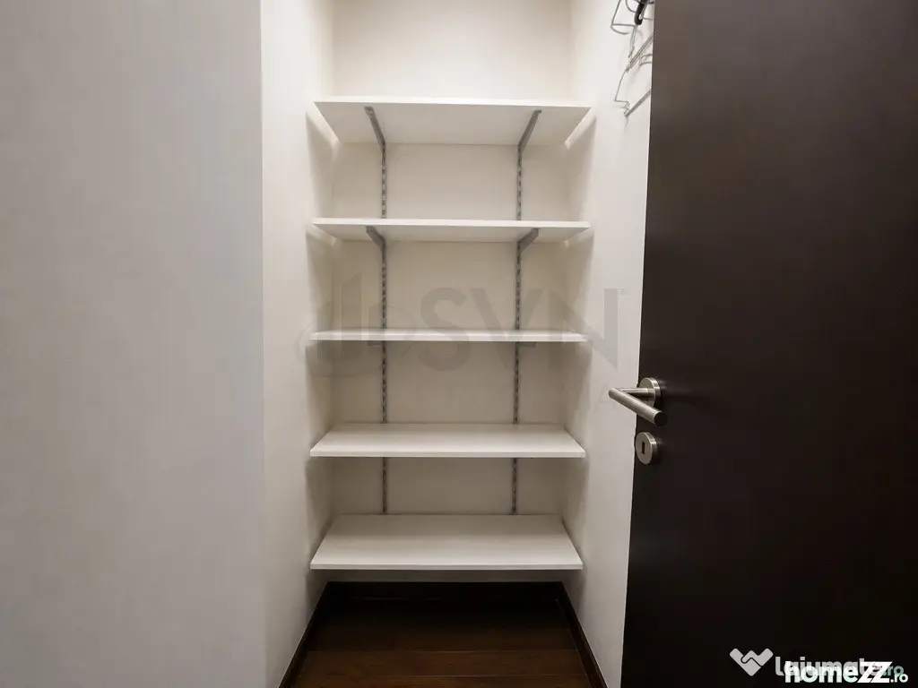 Apartament mobilat de inchiriat compelx cu piscina si paza