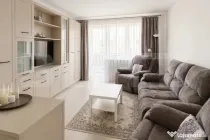 Apartament decomandat 2 camere, 53 mp, zona Tractorul