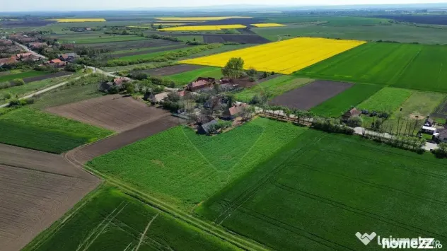 Casă cu 3 camere de vânzare in CRAIDOROLT la 4 km de ba...