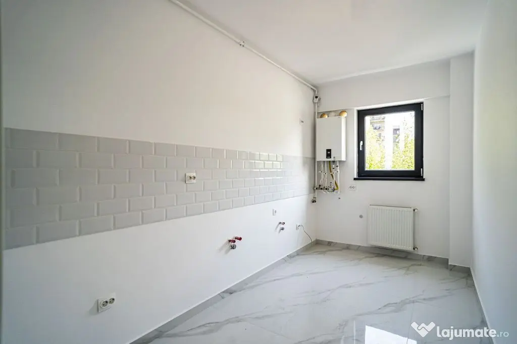 Metrou Preciziei, Bloc Finalizat, etajul 1, decomandat, 5...