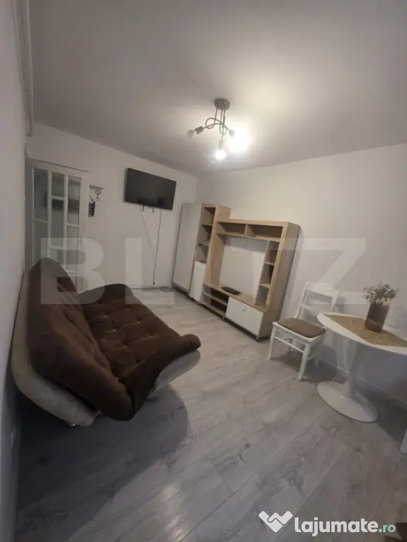Garsonieră modernă, recent renovată, ideală pentru inves
