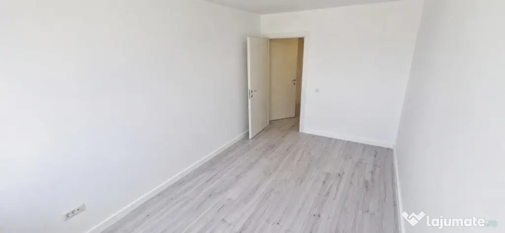 Apartament 2 camere open space, 55 mp, Balș zona centrala