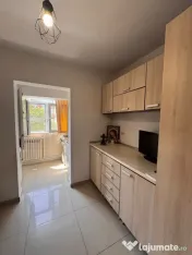 Apartament de vânzare 2 camere în zona Inel II 