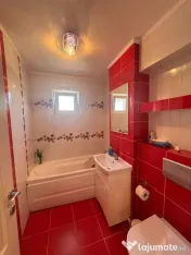Apartament de vânzare 2 camere în zona Inel II 