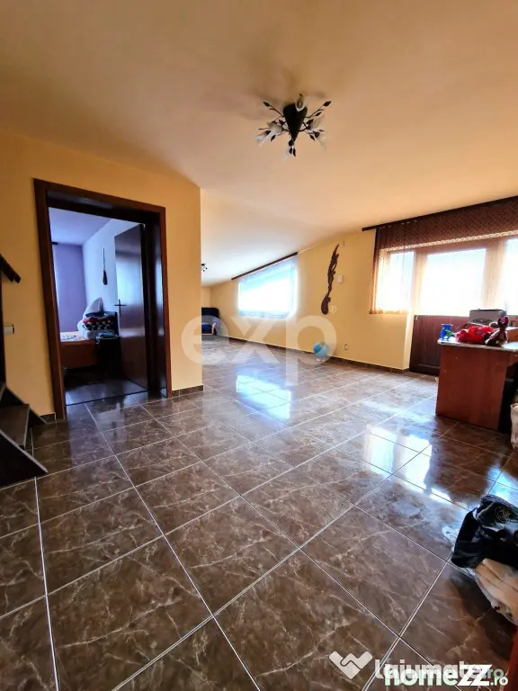 Casa de vanzare S+P+M , Teiș – la 5 minute de Târgovișt