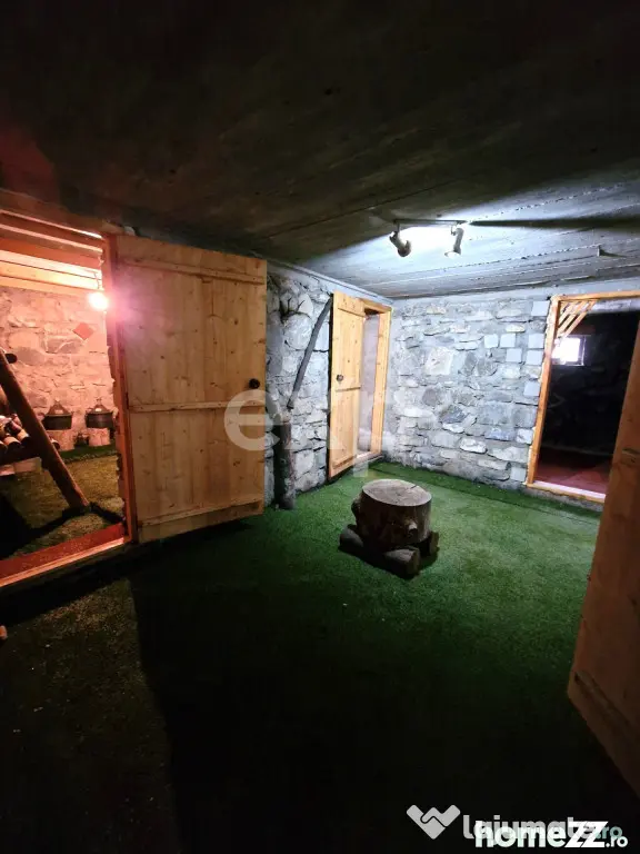 Casa de vanzare S+P+M , Teiș – la 5 minute de Târgovișt