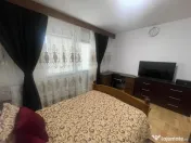 Apartament cu 4 camere, trilateral, 2 bai, Craiovita, zona P 