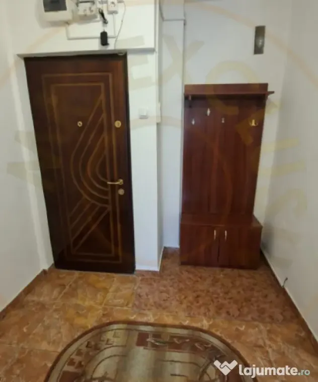 Apartament 2 camere Craiovei etaj 3