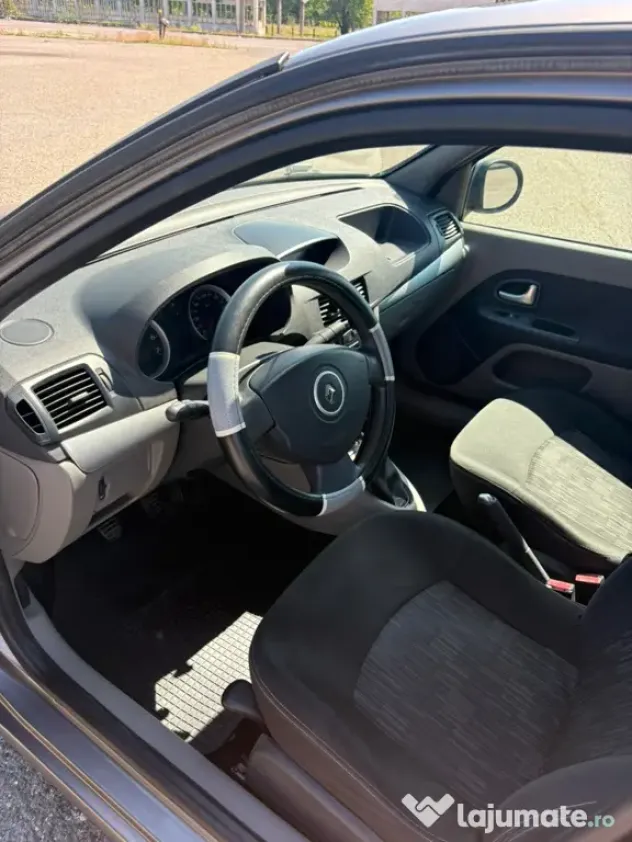 Vând Renault Symbol 2009 – 1.2 benzină, 75 CP