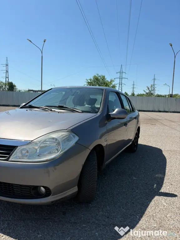 Vând Renault Symbol 2009 – 1.2 benzină, 75 CP