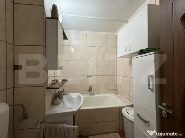 Apartament 3 camere, 92 mp, zona Careiului