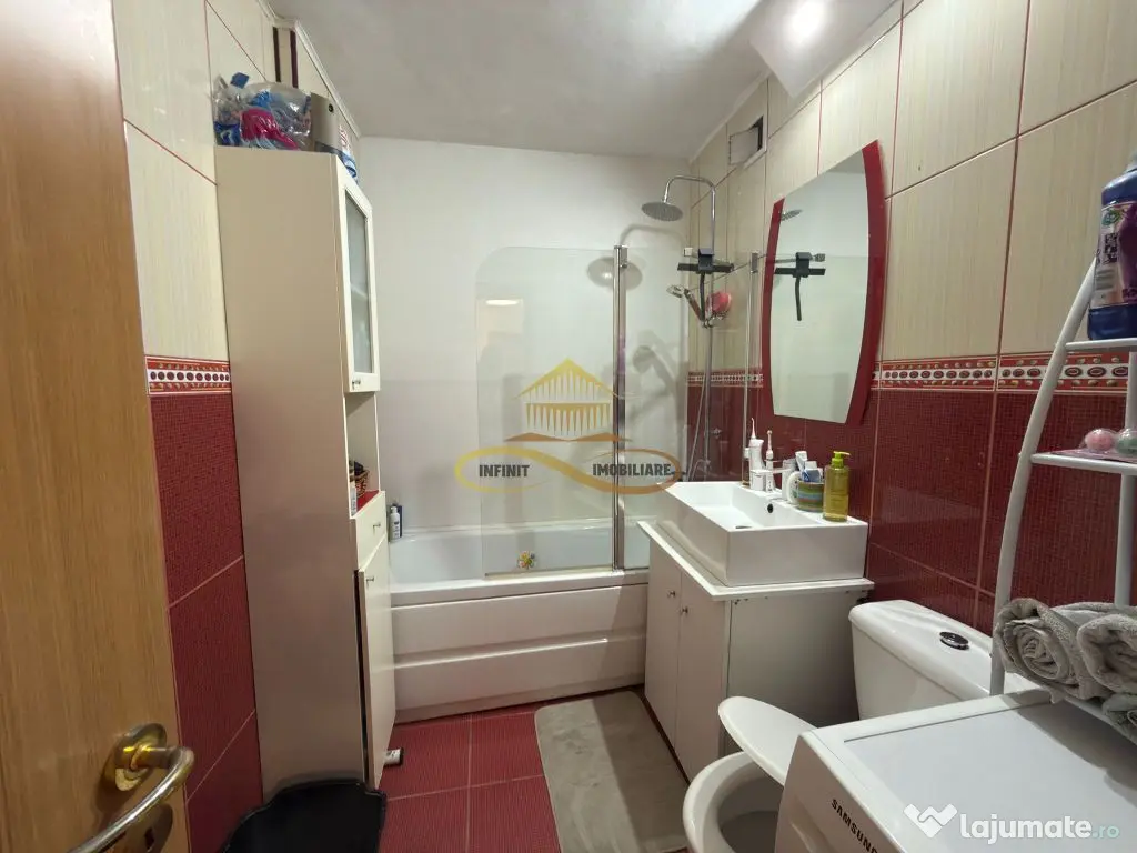 Apartament 2 camere renovat mobilat de vanzare in Bacau