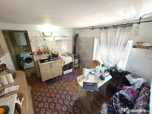 Casa pe parter in cartierul Romanesti
