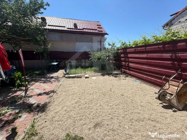Casa pe parter in cartierul Romanesti