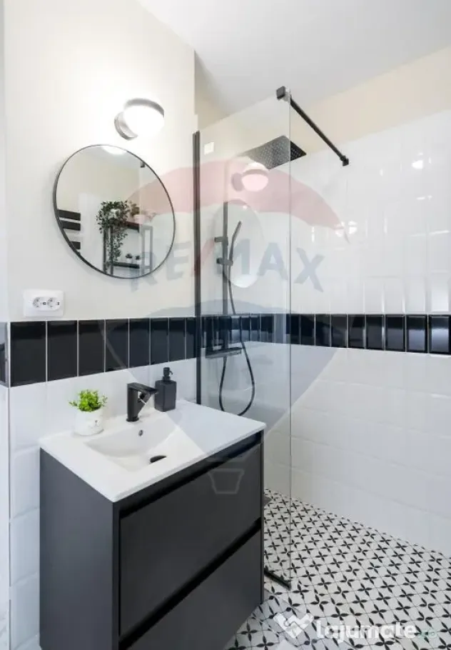 Studio dublu renovat complet | Zona Armenească | Prima ?...