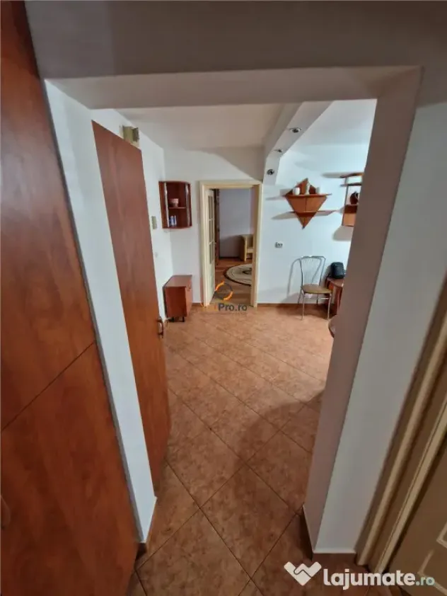 Decomandat 2 Camere/ Zona Steaua / Bloc Dupa 2000/Noul Mall