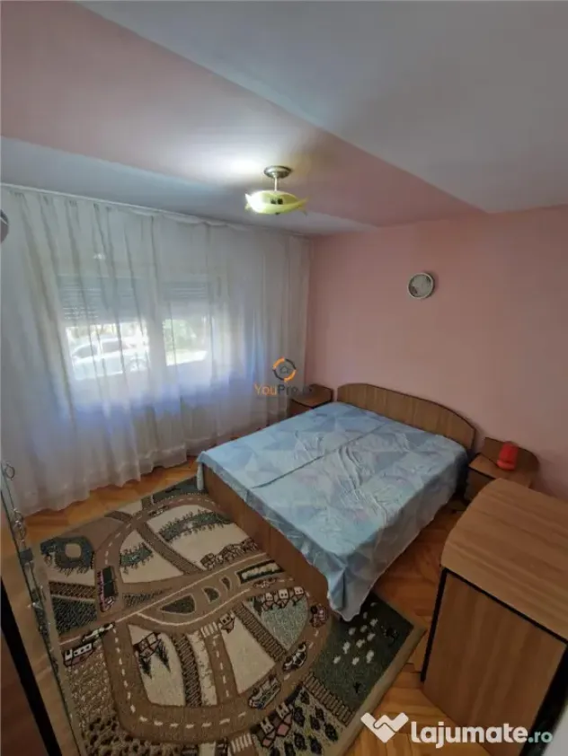 Decomandat 2 Camere/ Zona Steaua / Bloc Dupa 2000/Noul Mall