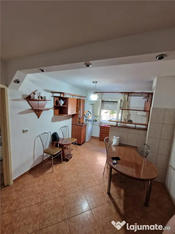 Decomandat 2 Camere/ Zona Steaua / Bloc Dupa 2000/Noul Mall