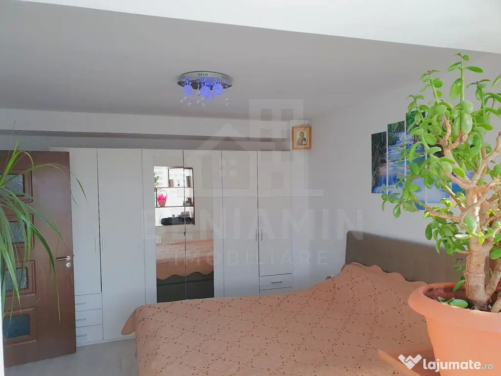 Apartament 4 camere etaj 1 Cartier Noua 99mp doua parcari