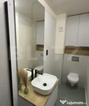 Apartament lux, 2 camere, garaj, zona Eroilor