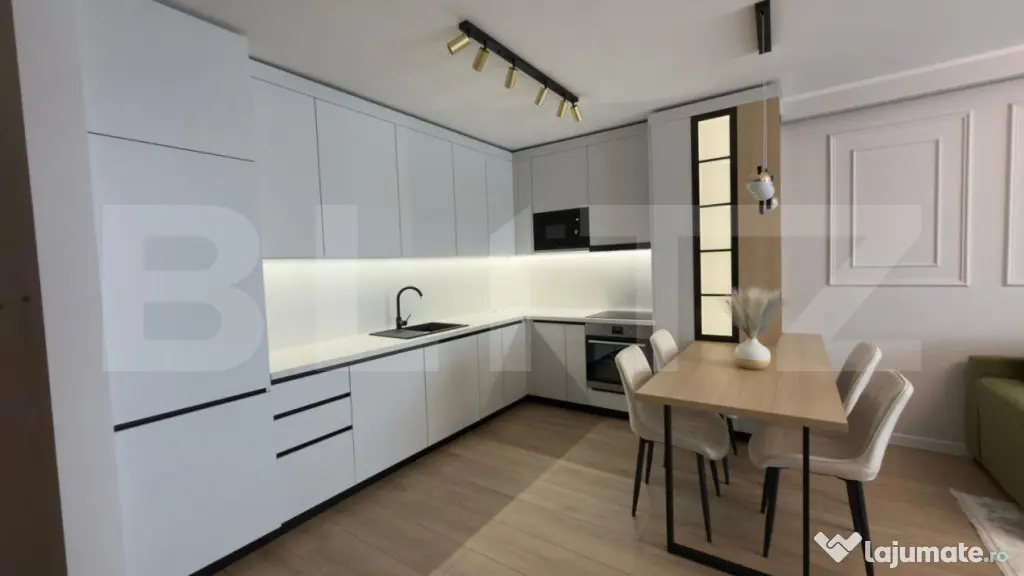 Apartament lux, 2 camere, garaj, zona Eroilor