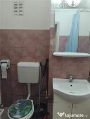 Apartament de 2 camere Racadau cu parcare si boxa NEGOCIABI