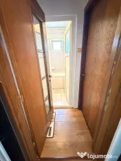 Apartament 3 camere, semidecomandat - zona Florilor 