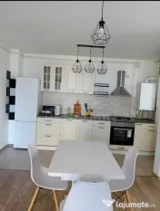 Apartament 2 camere in Top City Coresi 56mp si loc parcar...