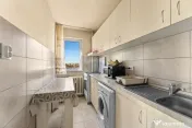 Apartament 3 camere renovat 2023- Posibilitate preluare c... 