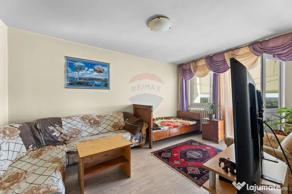 Apartament 3 camere renovat 2023- Posibilitate preluare c...
