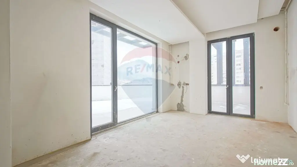Penthouse de lux cu rooftop și lift privat I Elegant Hou...