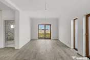 Casă nouă, cu 4 camere, de vânzare, cartier rezidentia... 