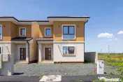 Casă nouă, cu 4 camere, de vânzare, cartier rezidentia... 