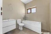 Casă nouă, cu 4 camere, de vânzare, cartier rezidentia...