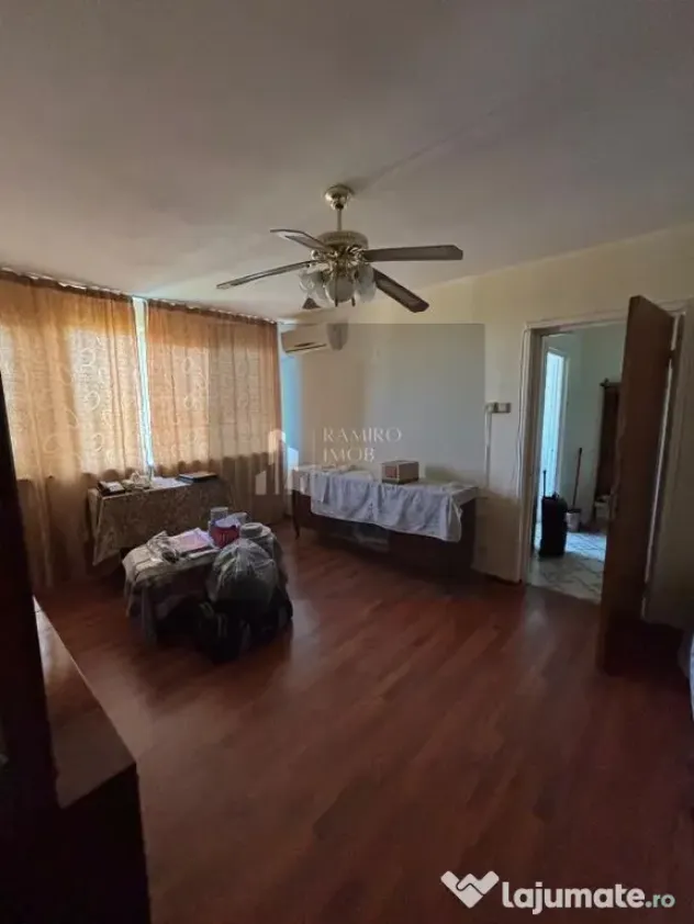 Apartament 3 camere centrala proprie Bulverdul Constantin...