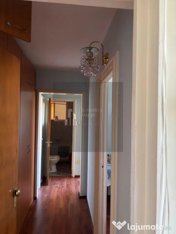 Apartament 3 camere centrala proprie Bulverdul Constantin...