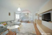 Casă cu 4 camere de vânzare în zona Episcopia Bihorului 