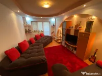 Apartament cu 3 camere, 71mp, zonă centrală +loc de parcare(copertină) 