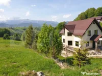 De vanzare casa de vacanta in Fundata 