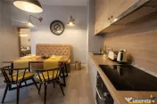 Refugiu urban lux, apartament spectaculos pe aleea pietonala 