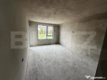 Apartament 4 camere, semifinisat cu garaj si boxa, zona Brad