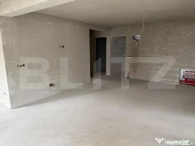 Apartament 4 camere, semifinisat cu garaj si boxa, zona Brad - Zalau (Salaj)