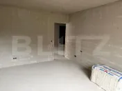 Apartament 4 camere, semifinisat cu garaj si boxa, zona Brad