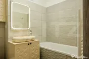 Apartament 2 camere decomandat, finisaje premium, loc de par 
