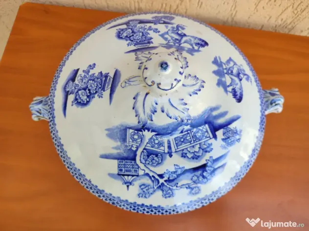 Supiera vintage din ceramică