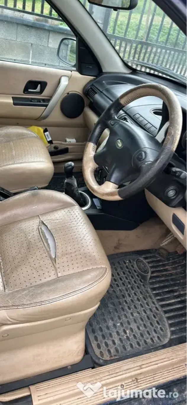 Dezmembrez land rover freelander 1