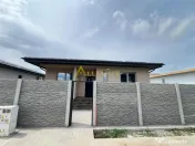 Casa parter- 3 camere- pod - beci