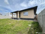 Casa parter- 3 camere- pod - beci