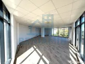 Spatiu comercial pe Bulevardul Decebal - Rovine - Helmat ... 